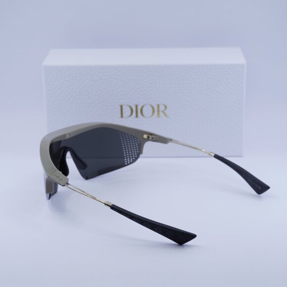 Dior DIORXPLORER M1U 78A4 Shield Sunglasses - Dark Beige/Silver Mirror - Picture 10 of 11